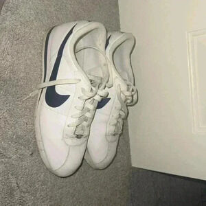 Nike Cortex Vintage Sneaker-Men’s 11.5